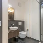 Apartment Icon H - Luxury &