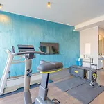 Icon H - Luxury & Lugano