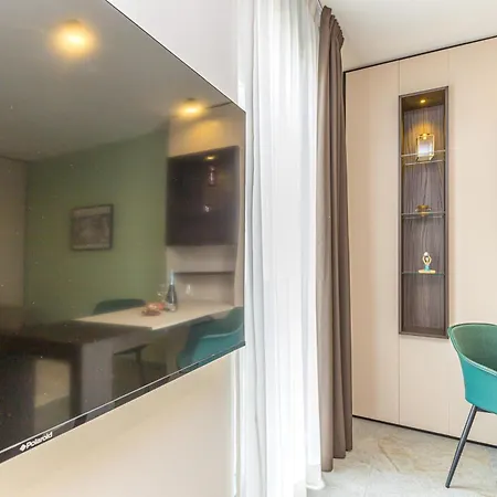 Icon H - Luxury Suites&apartments *